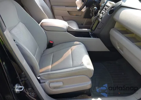 2013 Honda Pilot Lx z USA, uszkodzony, nr VIN 5FNYF4H27DB076868